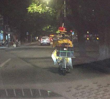 伴郎|大哥，咱不走了成不？我怕车受不了！