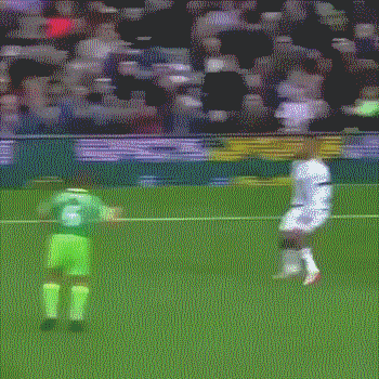 喷壶|搞笑趣图:今天去理发,看到理发师的动作我心里有种奇怪的感觉