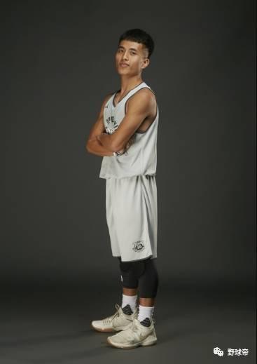 兄弟|身高171，路人王7冠王，他在大学联赛砍个50+信手拈来