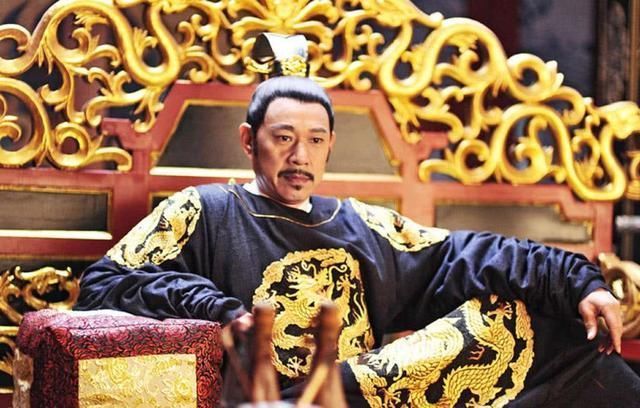 李世民让长孙无忌和杨师道审讯太子谋反案,就是想让舅舅管外甥,让继父