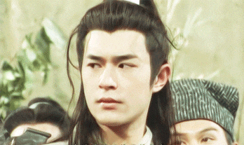 突如其来|搞笑GIF: 突如其来的掉头，让人避让不及。