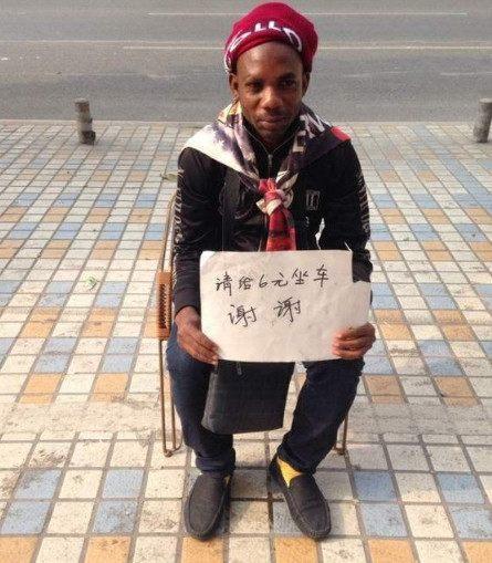 新娘子|美女, 这裤子是你自己剪的吧, 这样穿出来, 让人多尴尬呀!