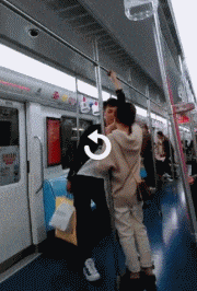 前途|爆笑GIF图:带着你家猫去做演员吧!这猫太有前途了!