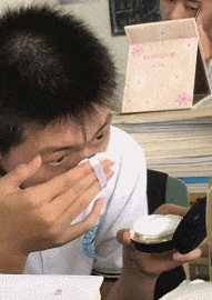 大爷|搞笑GIF:姑娘们,你们就别秀了!大爷什么场面没见过?