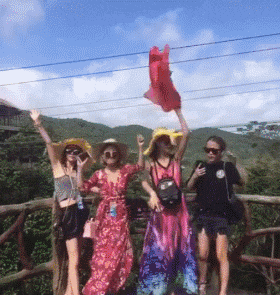 一样|搞笑GIF：不一样的舞姿，不一样的故事