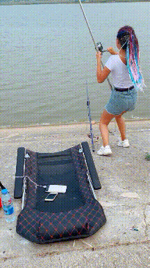 石狮子|搞笑GIF:一直以为石狮子是雕刻成型了,今天终于知道真相了