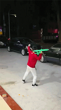 这是|搞笑GIF:印度的阿三敢这么玩我就想知道,你能有多大的耐力!