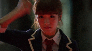 妹子|爆笑GIF:妹子你这样和我打招呼不太好吧