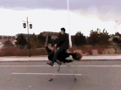 套路|搞笑GIF:新郎,赶紧对着我们笑一个