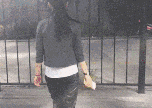 媳妇|小盆友的眼神,把孩子扔给我,你们想去干嘛