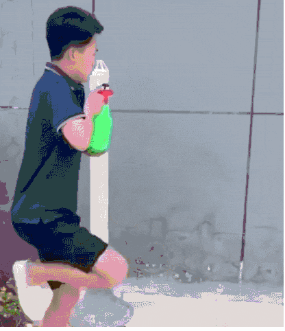 跟头|搞笑GIF：老铁，我还以为你要变身呢！