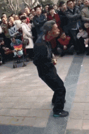 黄蜂|搞笑GIF: 曾经有一只黄蜂,和一只螳螂产生了爱情……