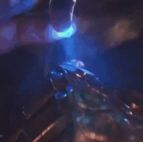 满满|搞笑GIF: 满满的眼神全是戏, 差点信了你的邪