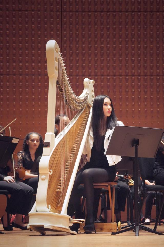 创口贴|姑娘你这创口贴是不是有些太大了