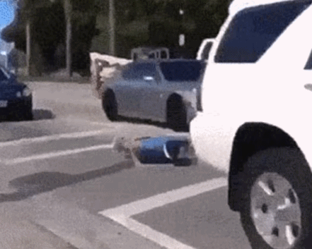 查克拉|搞笑GIF趣图:墙都不扶就服你,飞越吧,我的查克拉!