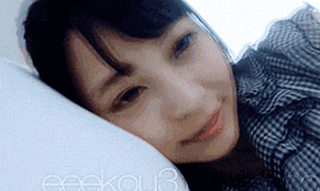 一起|搞笑GIF:我不要和这个家伙拴在一起!太恶心了!