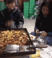 大爷|搞笑GIF:大爷,你这比例是多强悍了!支撑得起你这样玩!