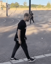 两个|搞笑GIF：老师，我要举报，他们两个人作弊