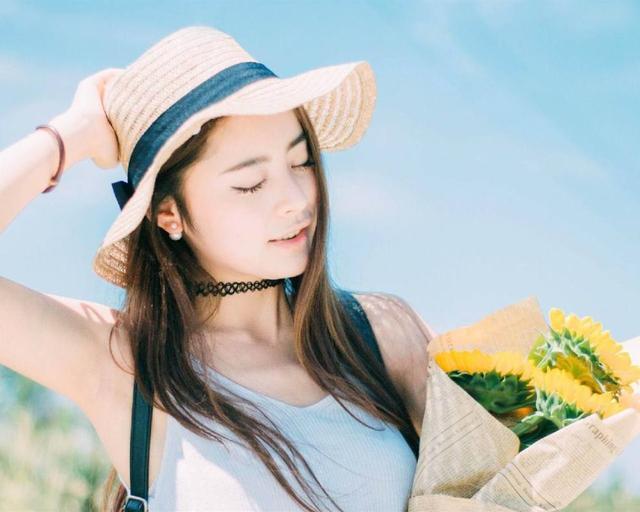 妹子|搞笑段子:哥,你想泡妹子得下点本钱