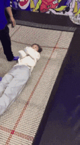 第一次|搞笑GIF：嗯，小朋友，比我厉害