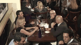 栗子|搞笑GIF趣图:哥们，我都准备膜拜你了，谁知道你是这样的！