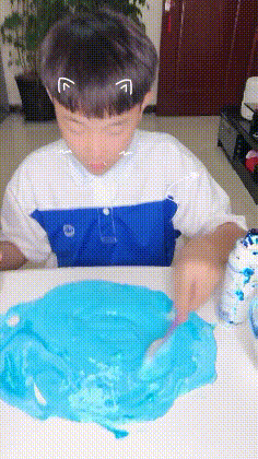 游泳帽|搞笑GIF：原来游泳帽还可以这样玩