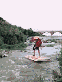 女孩|搞笑段子：这位同学是大学的还是中学的？