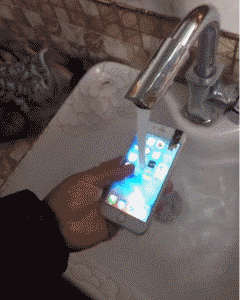 农村|搞笑GIF：学校套路深，抓紧回农村啊