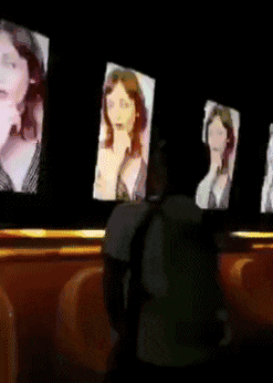 妹子|搞笑GIF趣图:姑娘你喝了多少酒才能醉成这样?这下丢人丢大了!