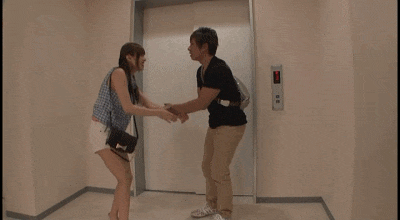 牛车|搞笑GIF：胖媳妇，要用牛车拉回去！