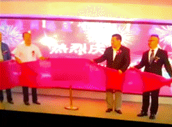 不要|搞笑GIF: 原来烫发是这么烫的, 我读书少你不要骗我