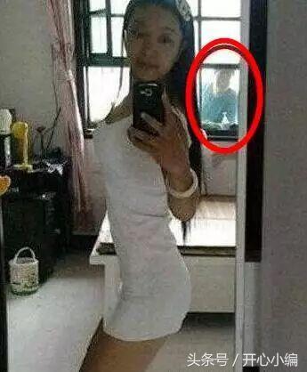 小娘|小娘们一言不合就趴墙头,隔壁大叔乐坏了,细心的王大妈找到亮点