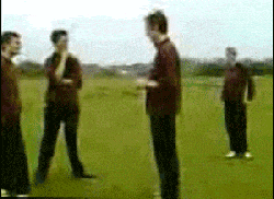 沙子|搞笑GIF: 不是每个人都可以随便玩帅!