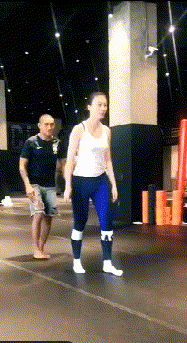 来人|搞笑GIF：来人哪，把这货拉出去斩了！