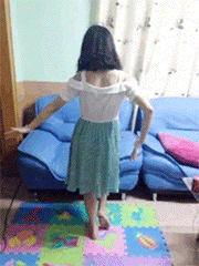 老板|搞笑gif趣图：大姐，下次不要这样玩了，摔在地上很痛的