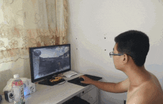 艾特|搞笑GIF:是怎么艾特好友的