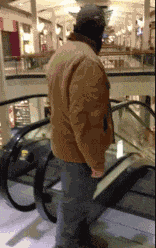 时候|搞笑GIF趣图:小伙子,以你的体格来说,真的不适合玩滑板!