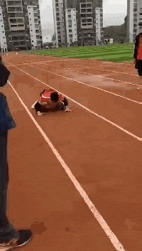 妹子|搞笑GIF趣图：这是什么神仙操作，真的可以这样操作吗