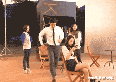 班主任|大叔用的什么牌子的洗发膏, 头发如此飘逸