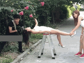 尼克|搞笑GIF：最新款的泡泡器，真是太好玩了