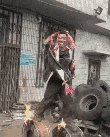 妹子|搞笑gif图：妹子流泪让我心碎