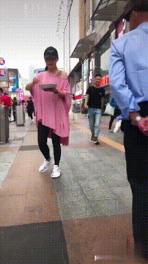 老公|搞笑GIF动图:姑娘,你这样吃火锅,灵魂全都没有了