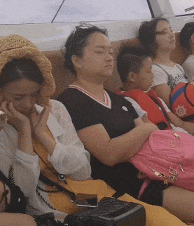 这是|搞笑GIF趣图: 这是什么牛,感觉长得怪怪的