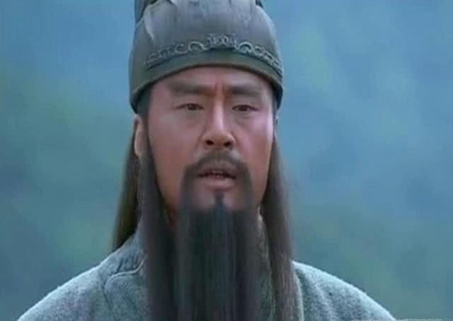 关羽虽名满天下，但曹操心中仍有3人可抵挡关羽，每一位都实力不俗！ - 看看头条_中华网