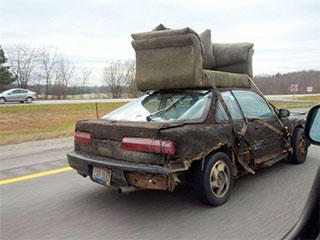 祸害|搞笑动态图GIF: 祸害了这么多方便面,幸好不是我的娃。