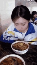 妹子|搞笑GIF趣图：这是什么神仙操作，真的可以这样操作吗