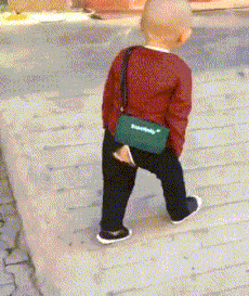 插兜|搞笑gif: 甭管穿什么裤子,手插兜帅就完了