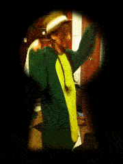 残废|你们这样玩，谁还敢结婚？洞房都没开始就被你们给玩残废了！