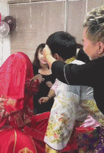 老王|搞笑GIF:捂住眼,别看!