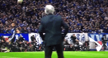 哥们|搞笑GIF：我还真以为你这么帅可以接到的！